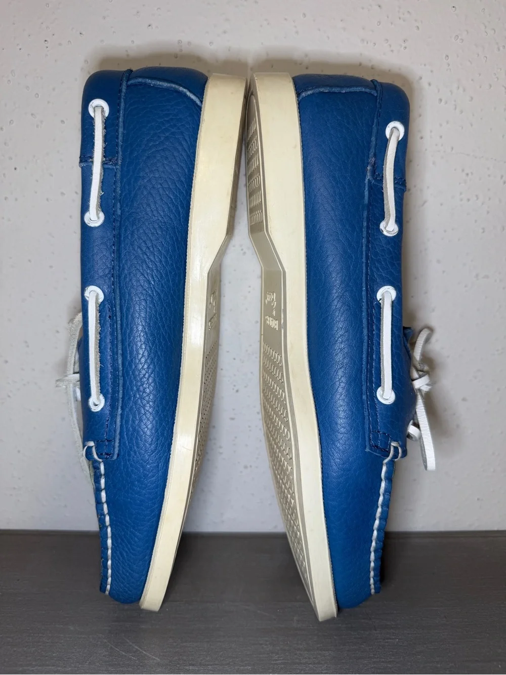 Vintage Bass  Boaters Leather Shoes Made In Taiwan Size 9.5 Great Condition